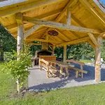 Apartment Bajsova Domacija *