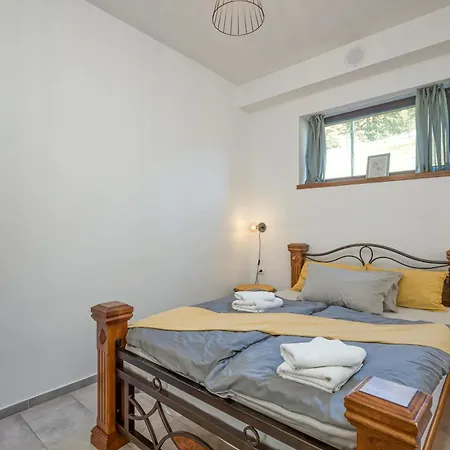 Apartment Bajsova Domacija Podcetrtek