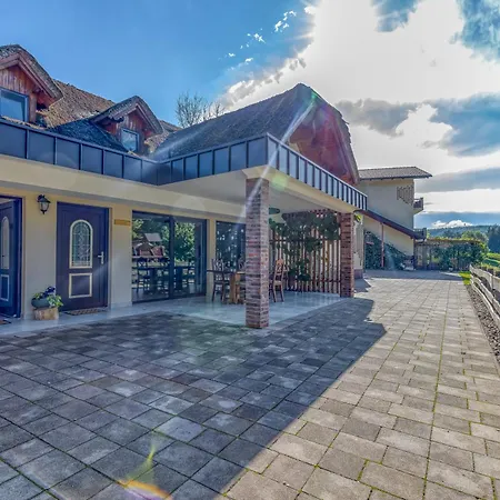 Apartman Bajsova Domacija Podcetrtek