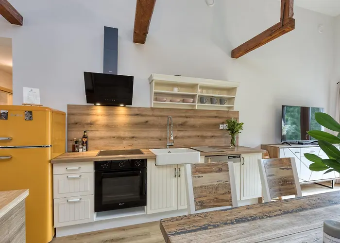 Bajsova Domacija Apartman Podčetrtek