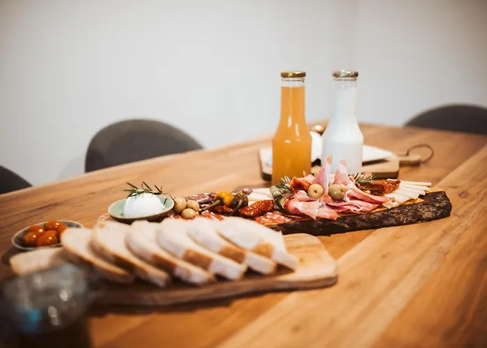 Bajsova Domacija アパート *